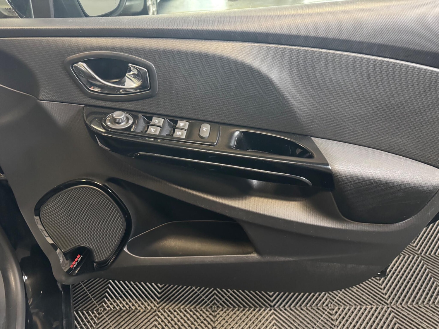 Used Renault Clio 2013 for sale - 78062673: Photo 29