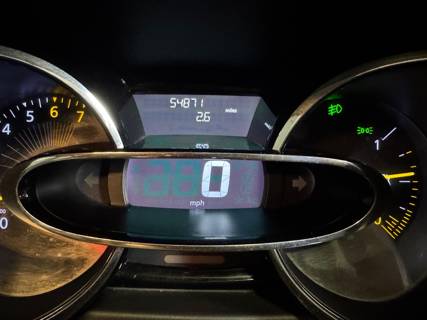 Used Renault Clio 2013 for sale - 78062673: Photo 33