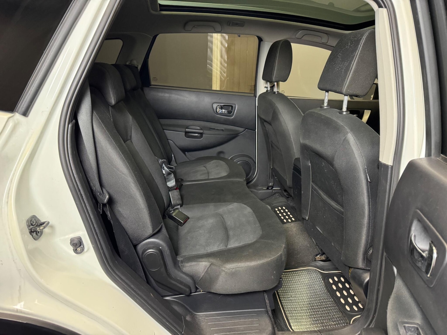 Used Nissan Qashqai+2 2011 for sale - 77769204: Photo 19