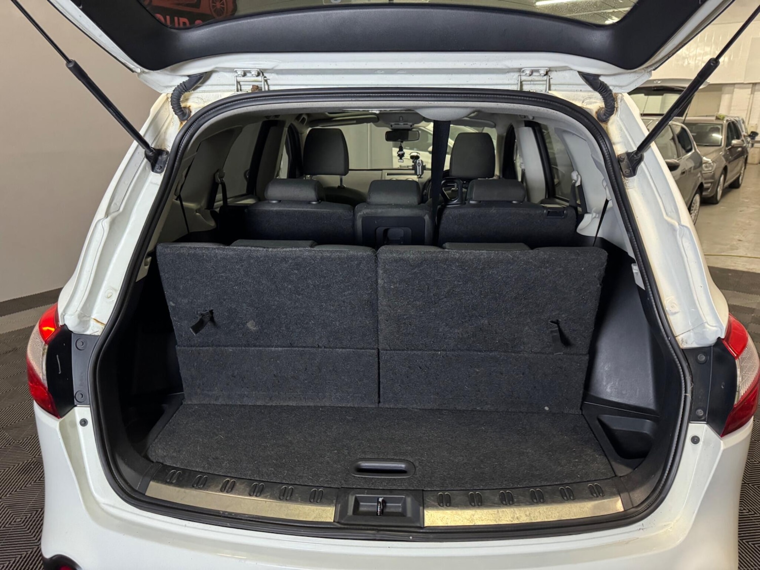 Used Nissan Qashqai+2 2011 for sale - 77769204: Photo 23