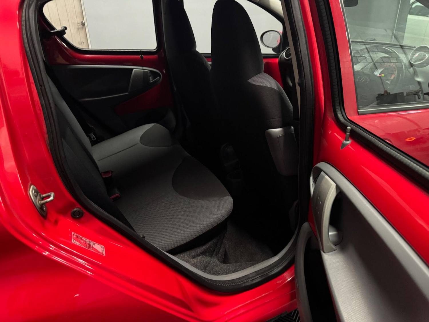 Used Toyota AYGO for sale - 77683995: Photo 14