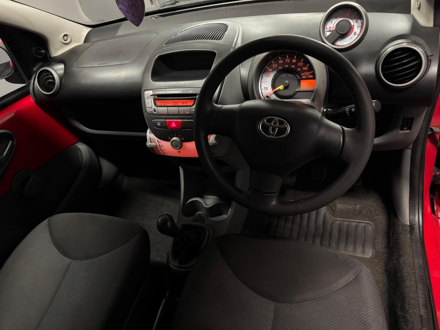 Used Toyota AYGO for sale - 77683995: Photo 17