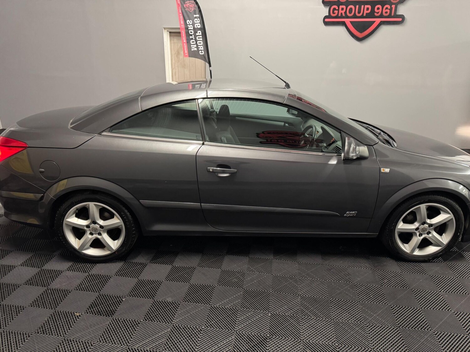 Used Vauxhall Astra for sale - 77684127: Photo 11