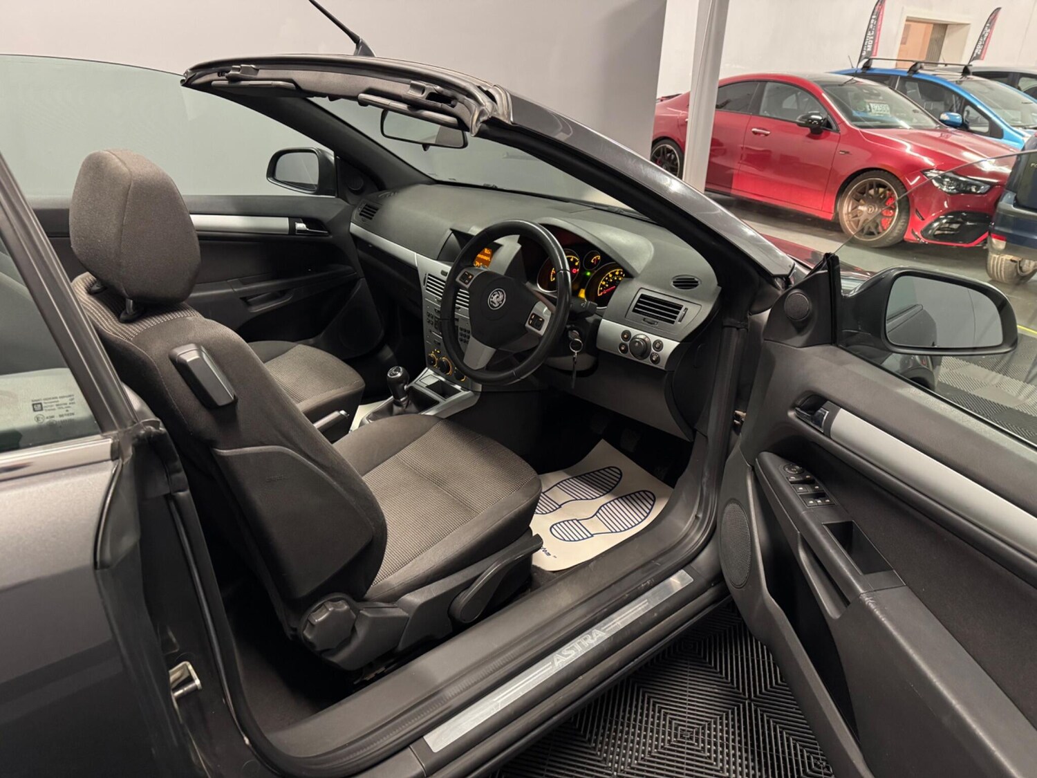 Used Vauxhall Astra for sale - 77684127: Photo 22