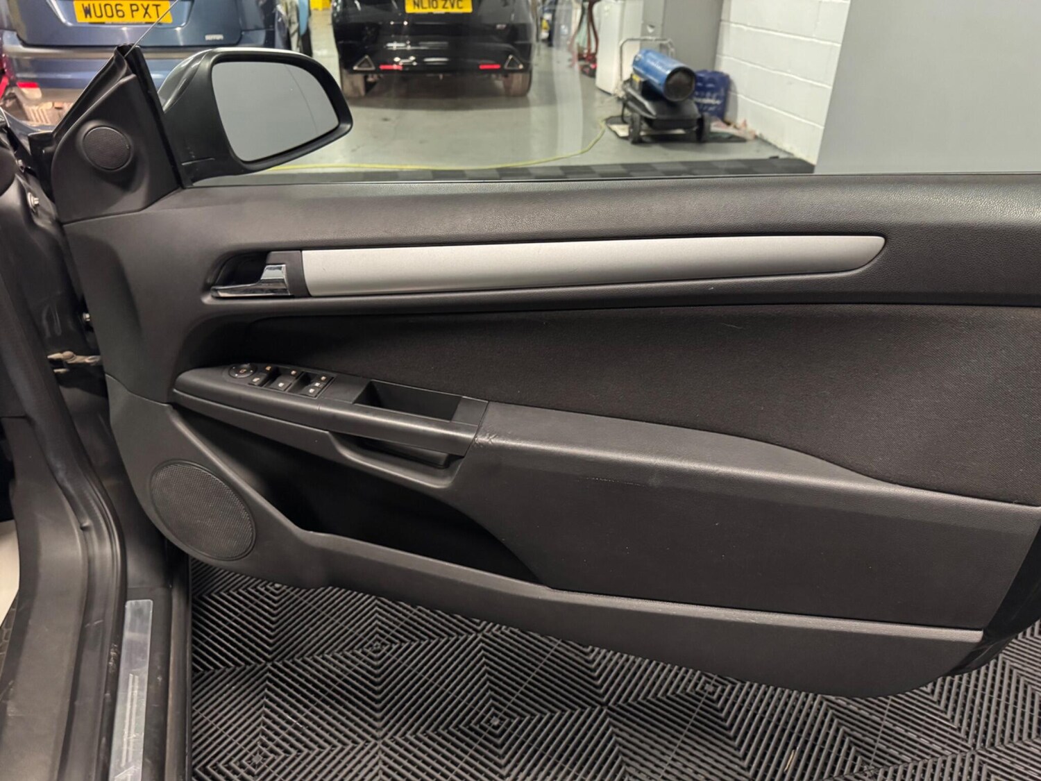 Used Vauxhall Astra for sale - 77684127: Photo 23