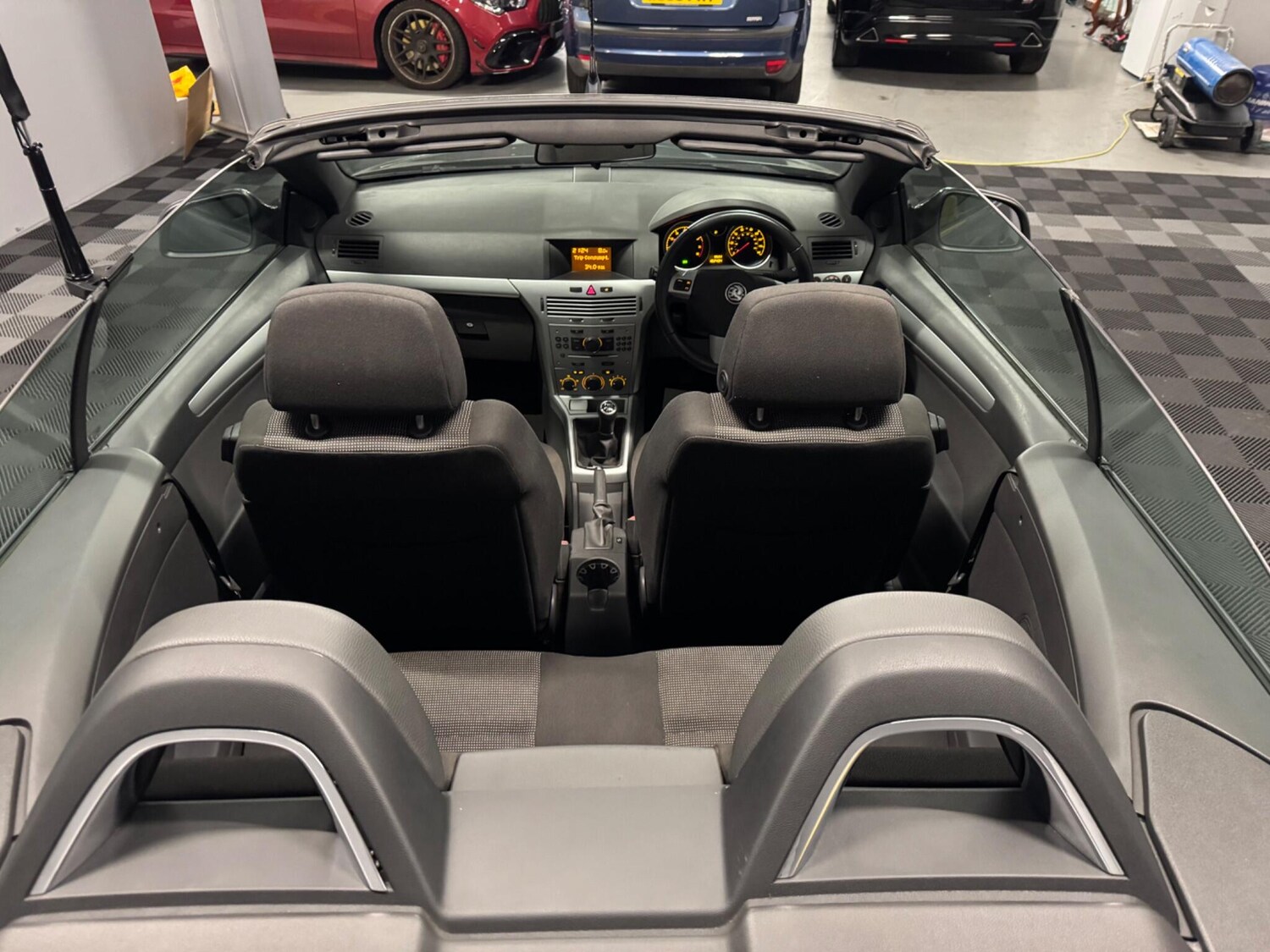 Used Vauxhall Astra for sale - 77684127: Photo 40