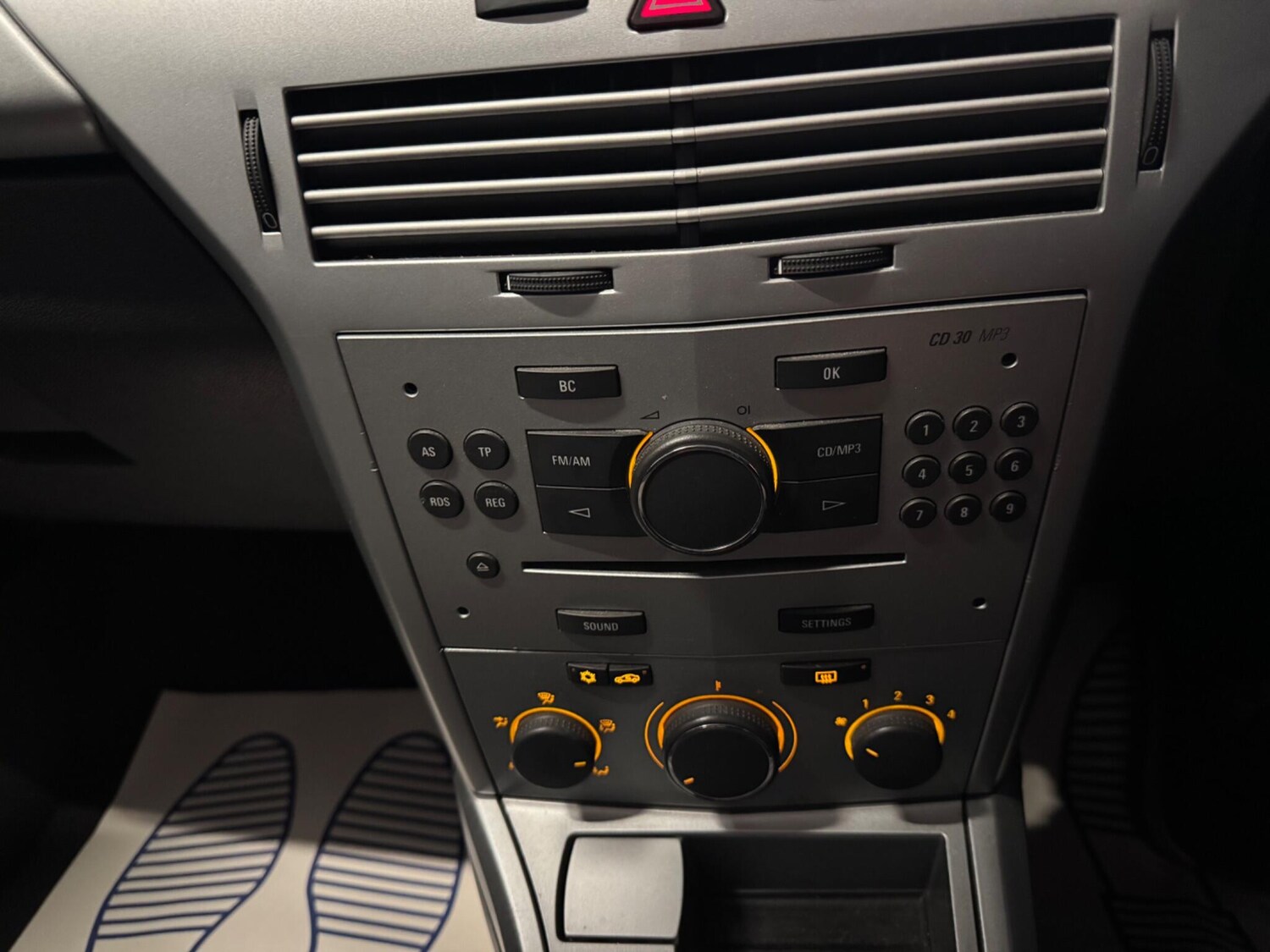 Used Vauxhall Astra for sale - 77684127: Photo 46