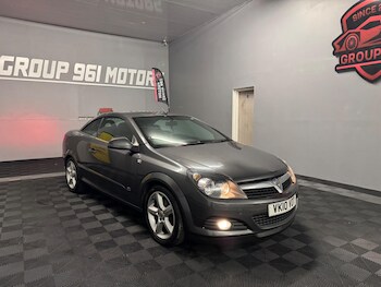 Used Vauxhall Astra 2010 for sale - 77684127: Photo