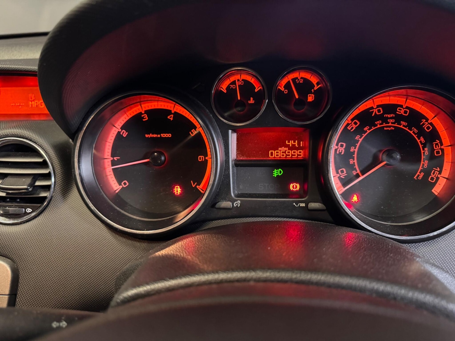 Used Peugeot 308 2011 for sale - 77768687: Photo 14