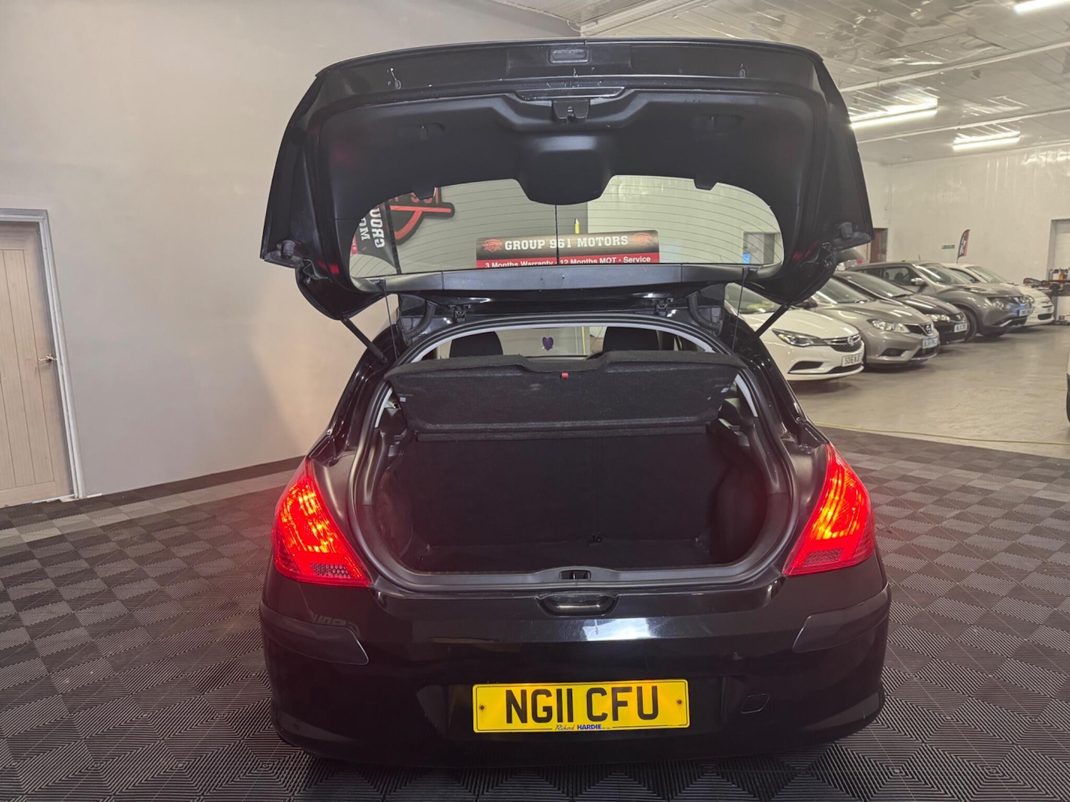 Used Peugeot 308 2011 for sale - 77768687: Photo 20