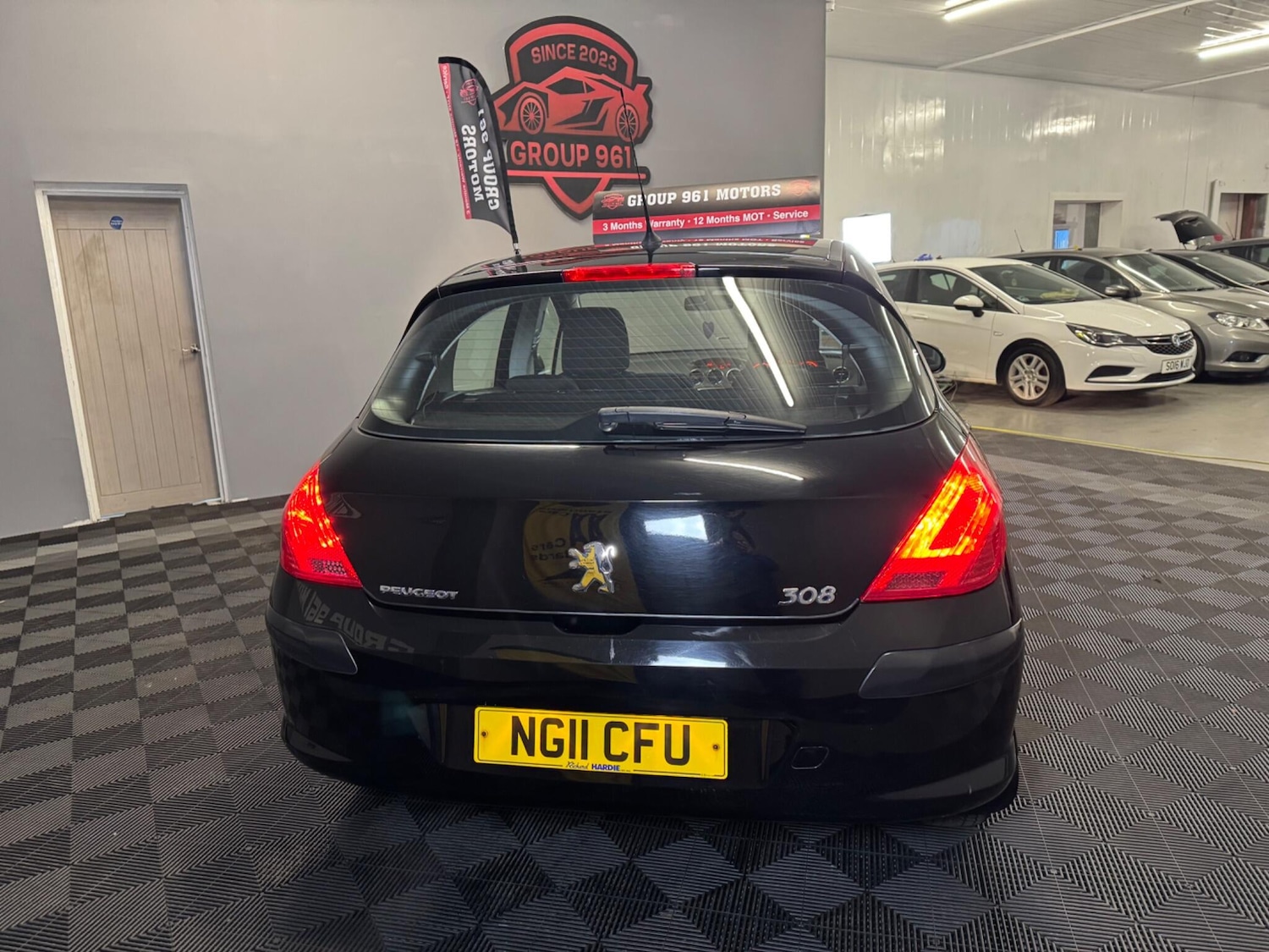 Used Peugeot 308 2011 for sale - 77768687: Photo 6