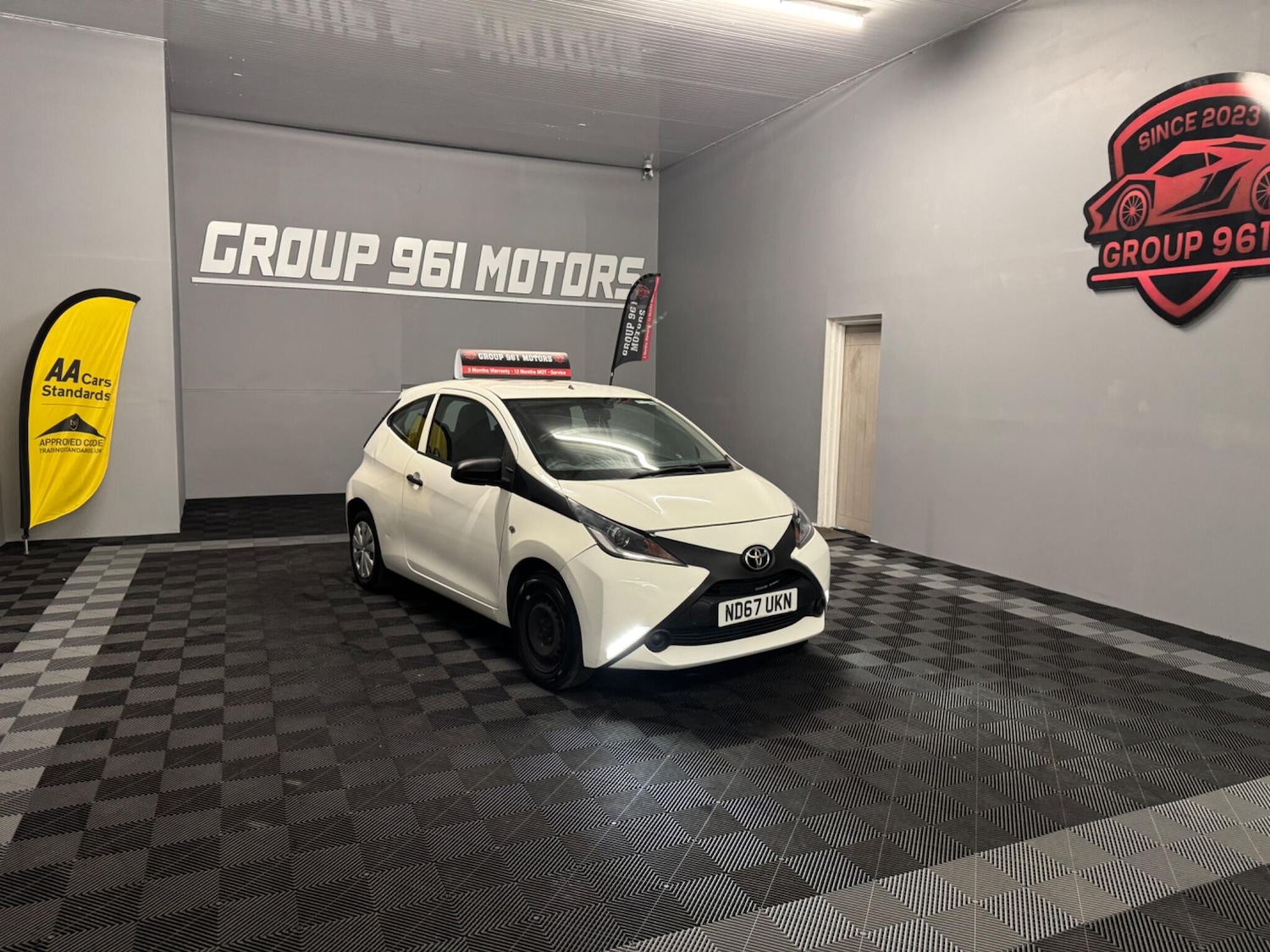 Used Toyota AYGO for sale - 77683985: Photo 2