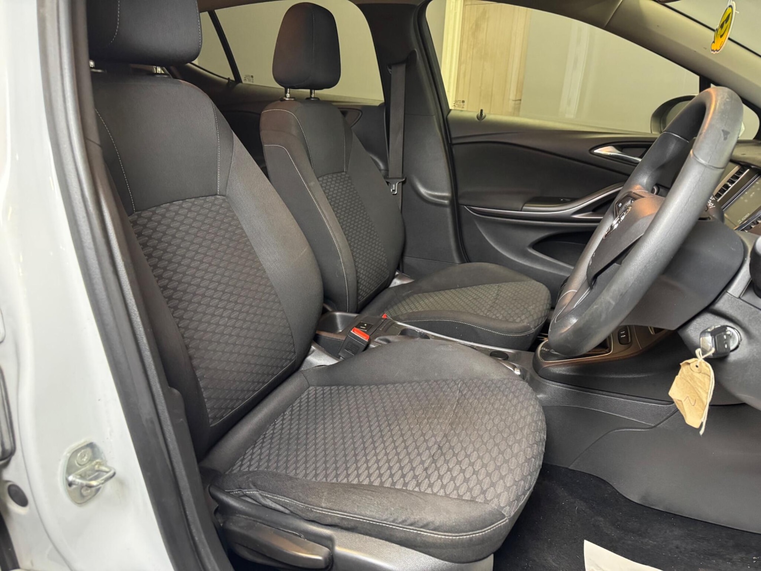 Used Vauxhall Astra 2016 for sale - 77799014: Photo 32