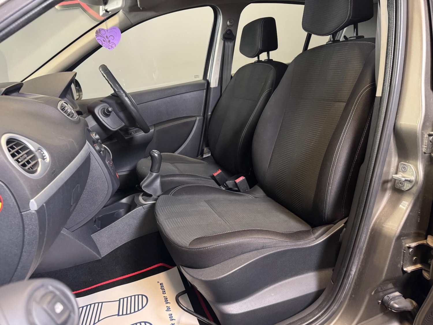 Used Renault Clio 2009 for sale - 78062711: Photo 13