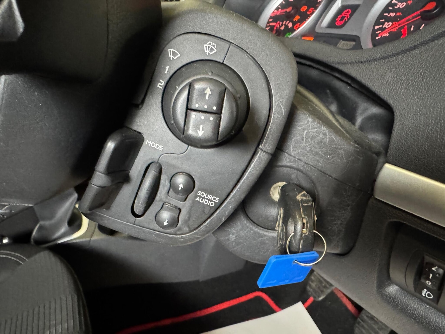 Used Renault Clio 2009 for sale - 78062711: Photo 17