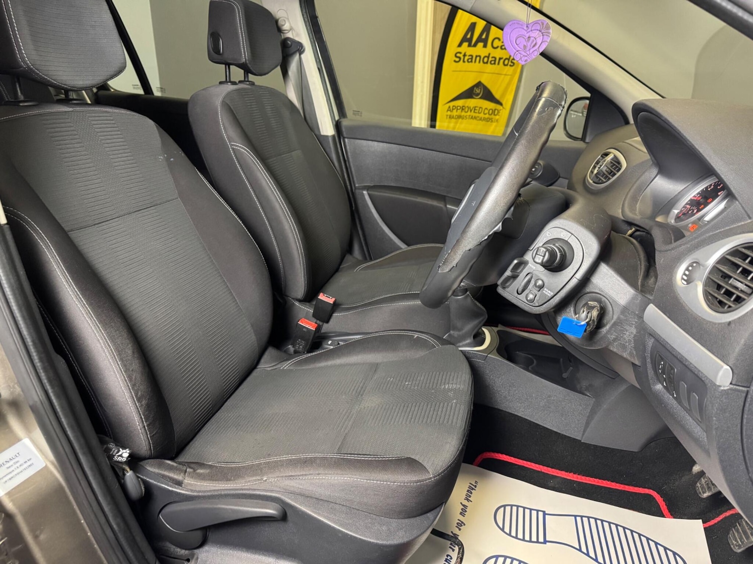 Used Renault Clio 2009 for sale - 78062711: Photo 34