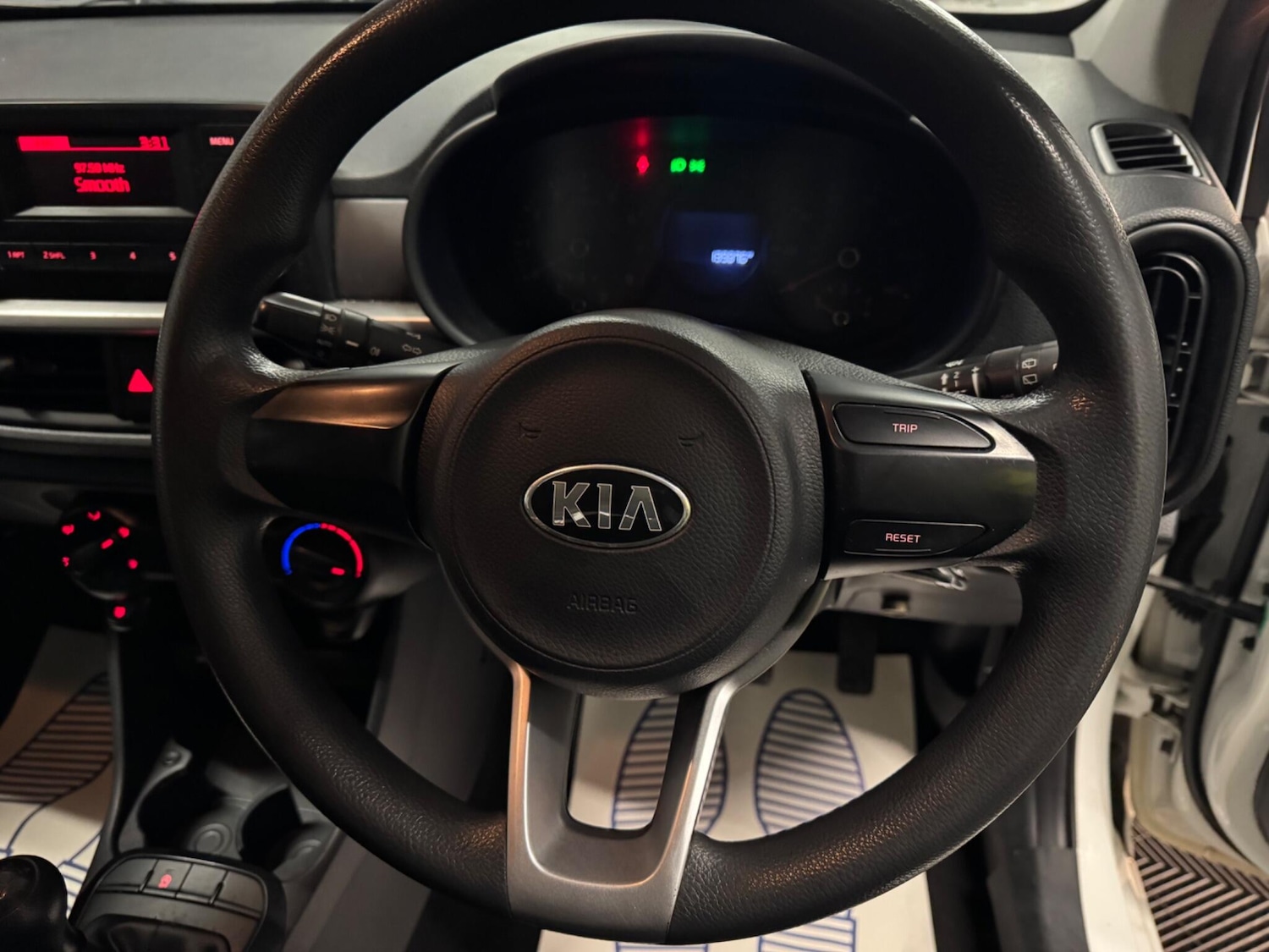 Used Kia Picanto 2019 for sale - 77683699: Photo 15
