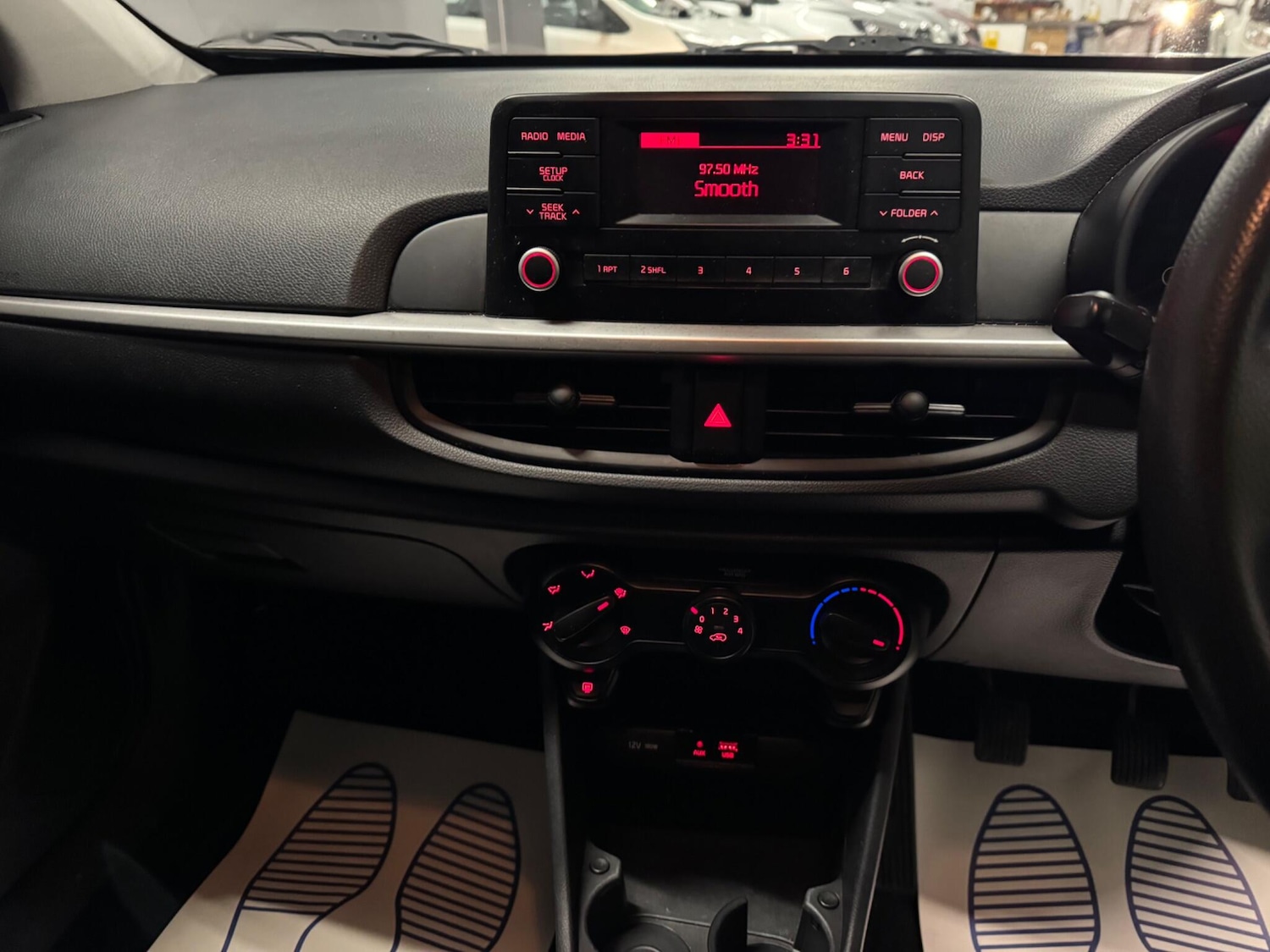 Used Kia Picanto 2019 for sale - 77683699: Photo 17