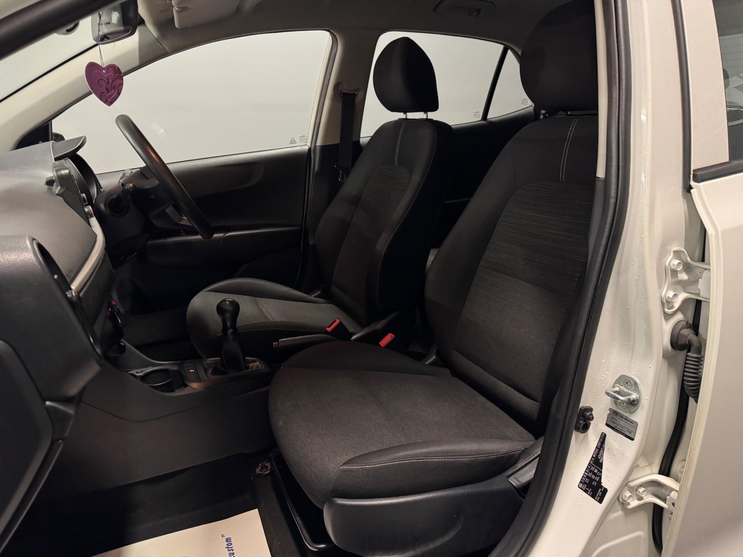 Used Kia Picanto 2019 for sale - 77683699: Photo 19