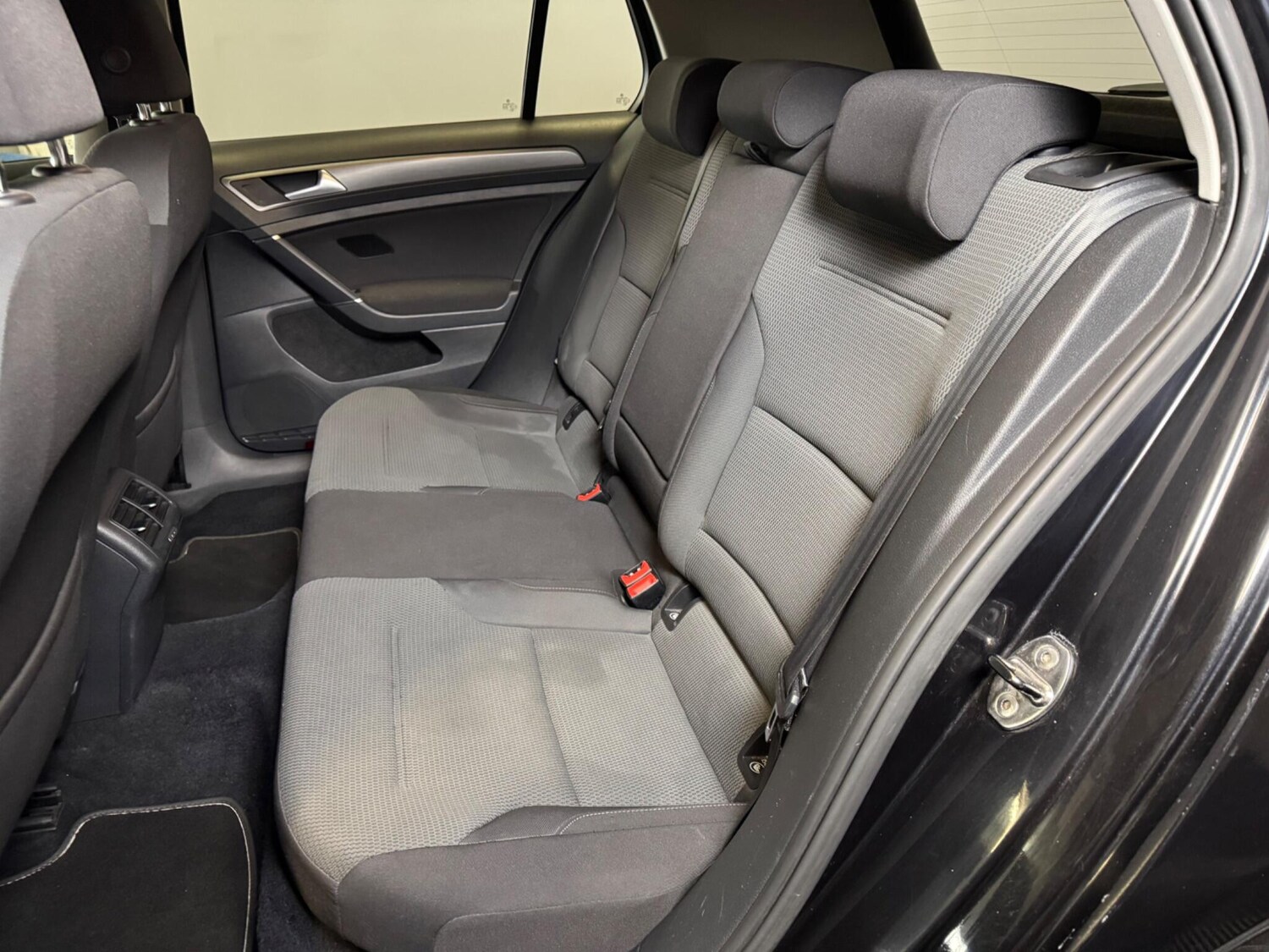 Used Volkswagen Golf 2013 for sale - 78019022: Photo 27