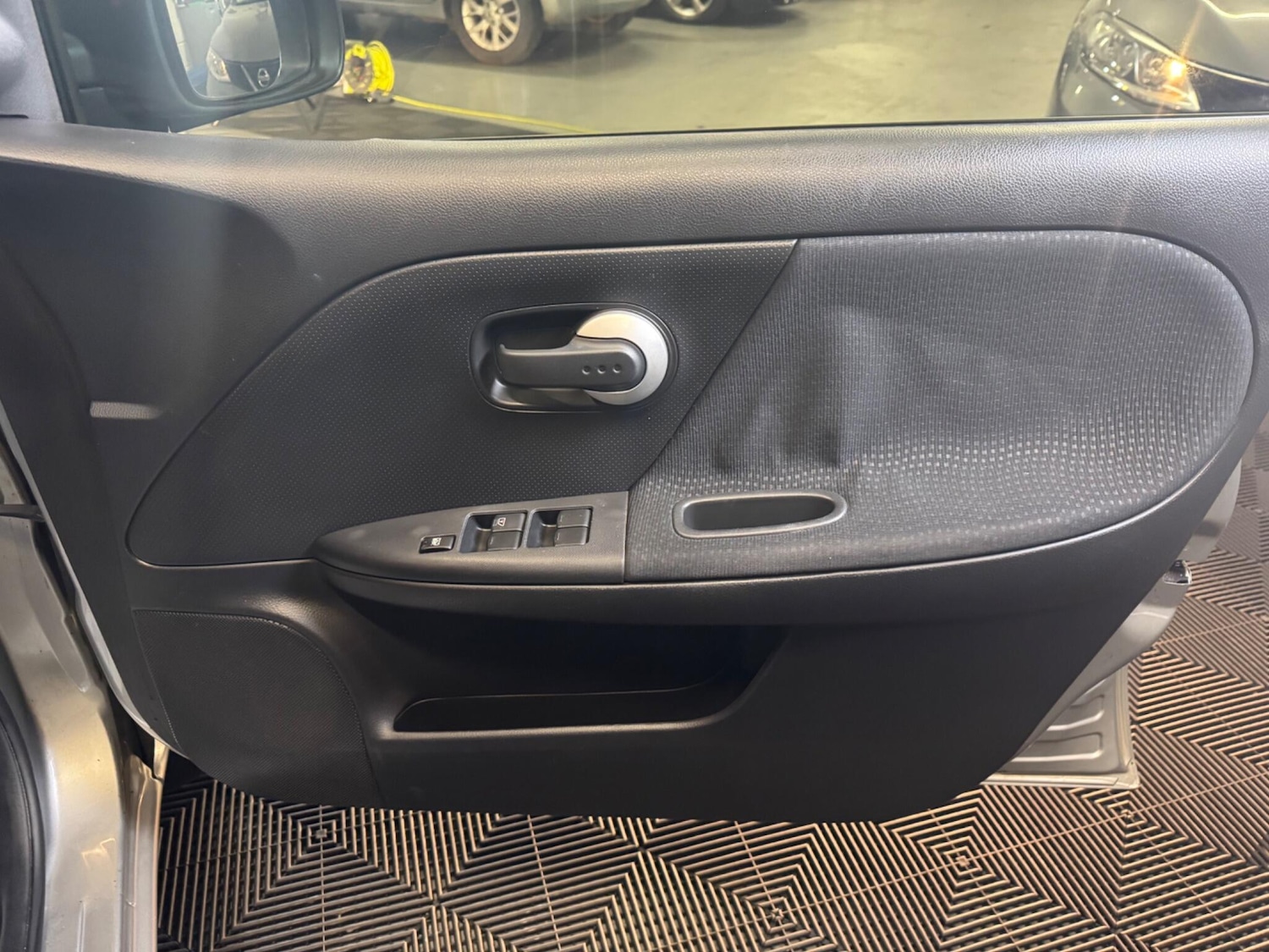 Used Nissan Note for sale - 77683920: Photo 17