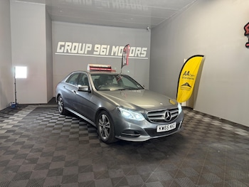 Used Mercedes-Benz E Class 2016 for sale - 79396324: Photo