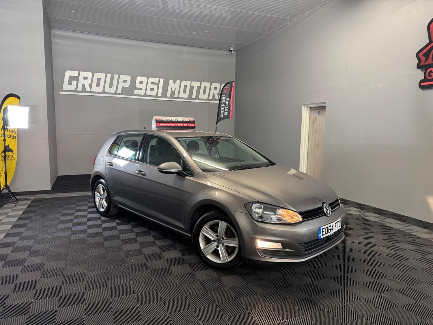 Used Volkswagen Golf 2014 for sale - 77768552: Photo 2