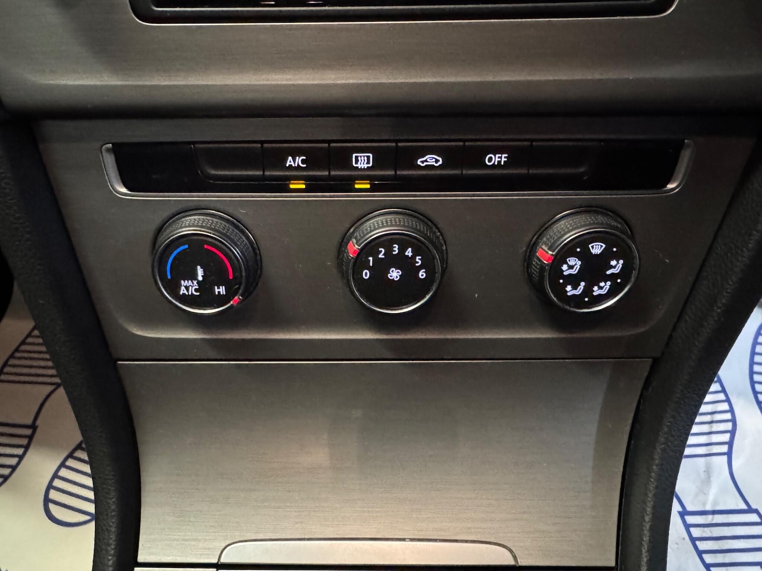 Used Volkswagen Golf 2014 for sale - 77768552: Photo 25