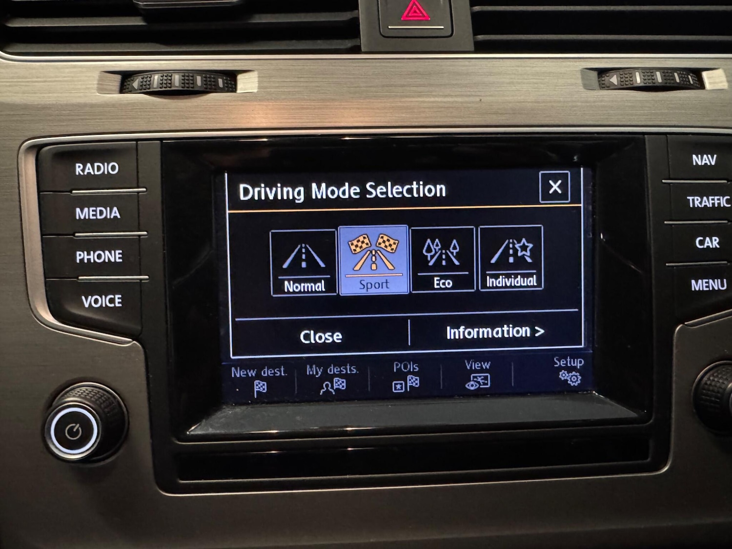 Used Volkswagen Golf 2014 for sale - 77768552: Photo 28