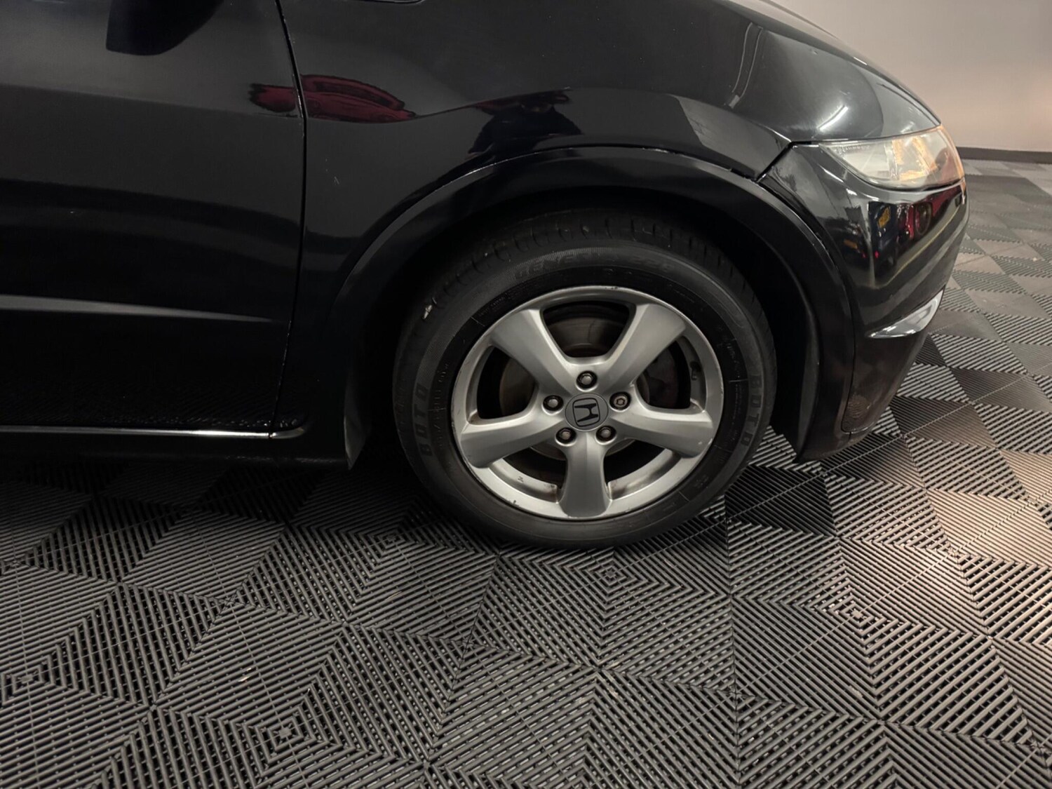 Used Honda Civic for sale - 77683570: Photo 12