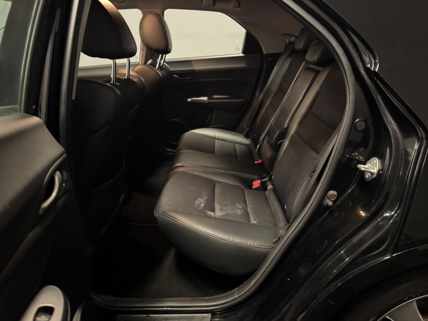 Used Honda Civic for sale - 77683570: Photo 46