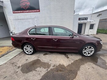 Used Skoda Superb 2009 for sale - 78877823: Photo