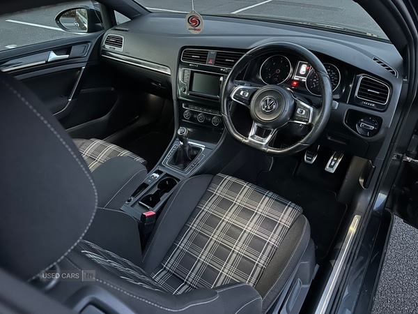 Used Volkswagen Golf 2014 for sale - 77145030: Photo 9