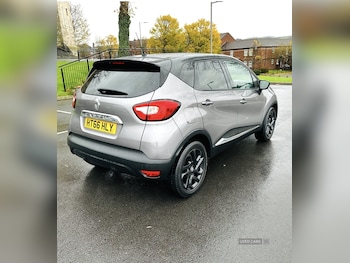 Used Renault Captur 2017 for sale - 76593185: Photo