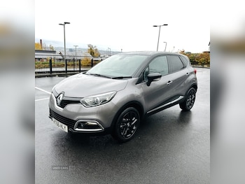 Used Renault Captur 2017 for sale - 76593185: Photo