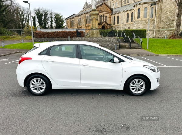 Used Hyundai i30 2016 for sale - 77372219: Photo 2