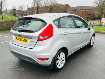Used Ford Fiesta 2010 for sale - 77647270: Photo
