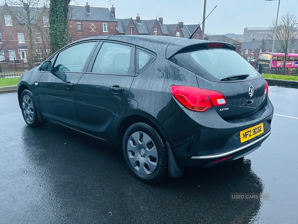 Used Vauxhall Astra 2013 for sale - 77280265: Photo 6