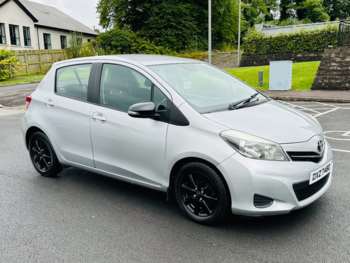 Used Toyota Yaris 2012 for sale - 75311987: Photo
