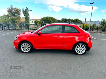 Used Audi A1 2011 for sale - 76073265: Photo 2