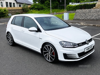 Used Volkswagen Golf 2016 for sale - 79602894: Photo