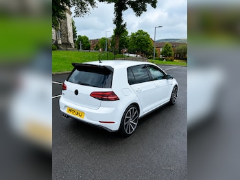 Used Volkswagen Golf 2017 for sale - 78843686: Photo