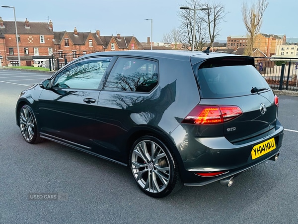 Used Volkswagen Golf 2014 for sale - 77426616: Photo 6