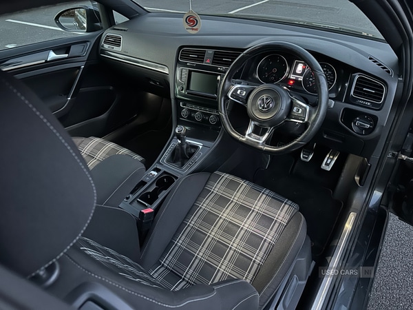 Used Volkswagen Golf 2014 for sale - 77426616: Photo 9