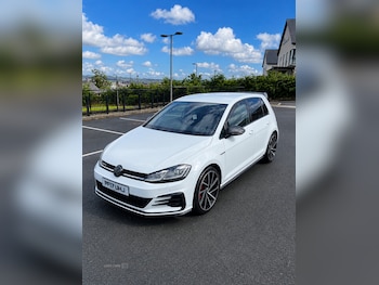 Used Volkswagen Golf 2017 for sale - 79413602: Photo