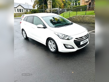 Used Hyundai i30 2013 for sale - 76593187: Photo