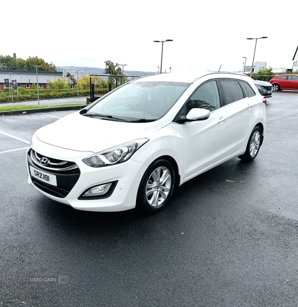 Used Hyundai i30 2013 for sale - 76123188: Photo 1