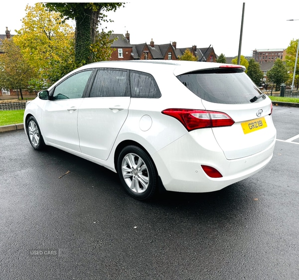Used Hyundai i30 2013 for sale - 76123188: Photo 3