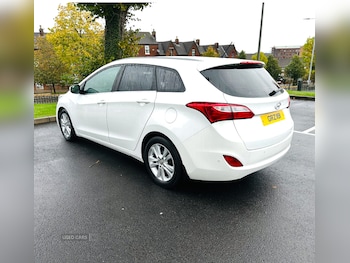 Used Hyundai i30 2013 for sale - 76123188: Photo 3