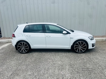 Used Volkswagen Golf 2016 for sale - 78609708: Photo